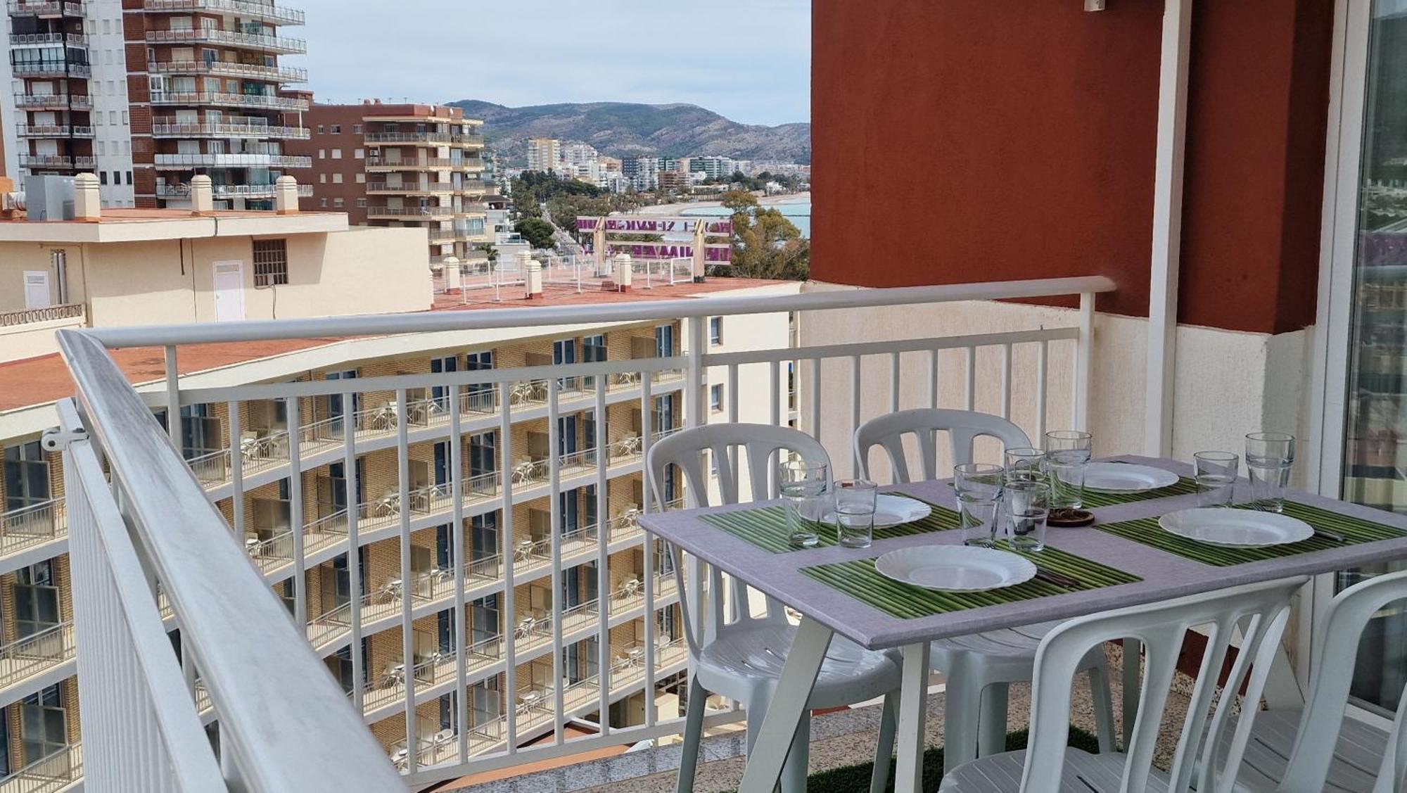 Incredible Seafront With Sunrise And Sunset Views Apartman Benicàssim Kültér fotó