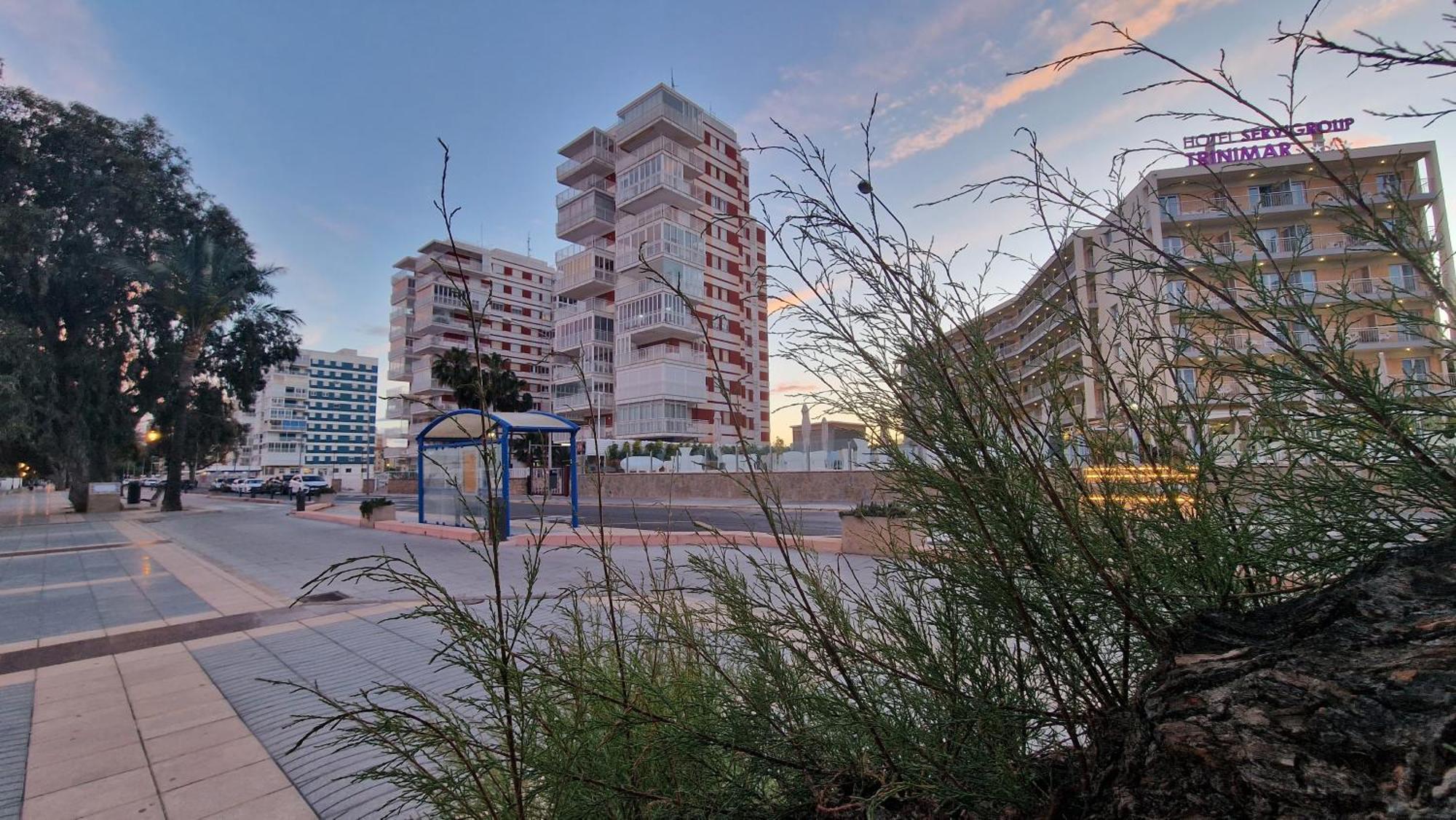 Incredible Seafront With Sunrise And Sunset Views Apartman Benicàssim Kültér fotó